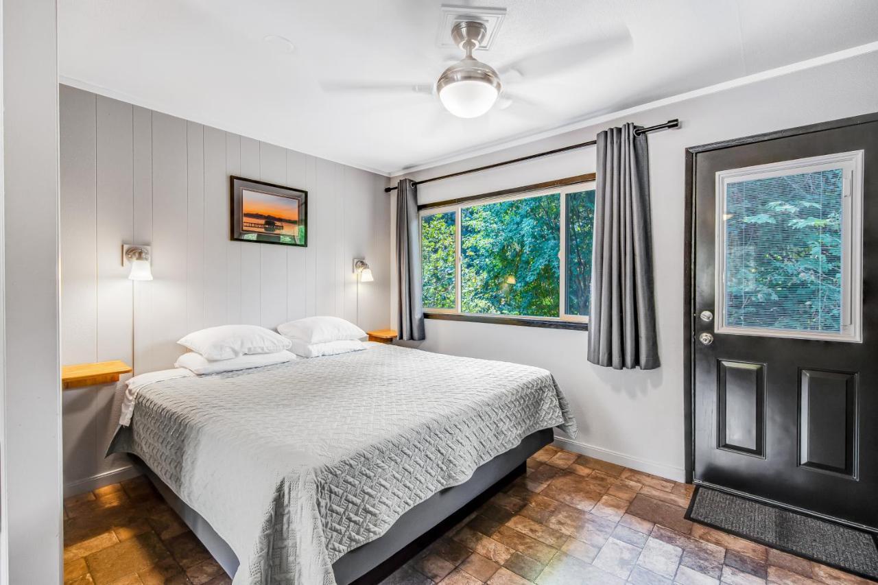 Mount Olympus Suite, Room 9 At Mount Walker Inn Quilcene Экстерьер фото